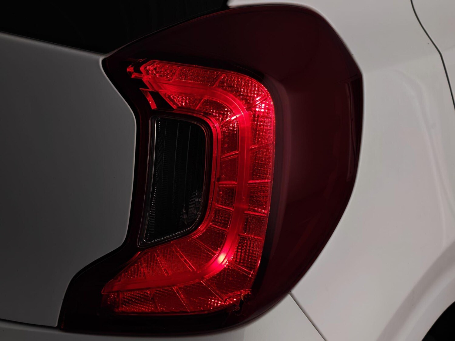 Used Kia Picanto 2023 for sale - 76409567: Photo 21