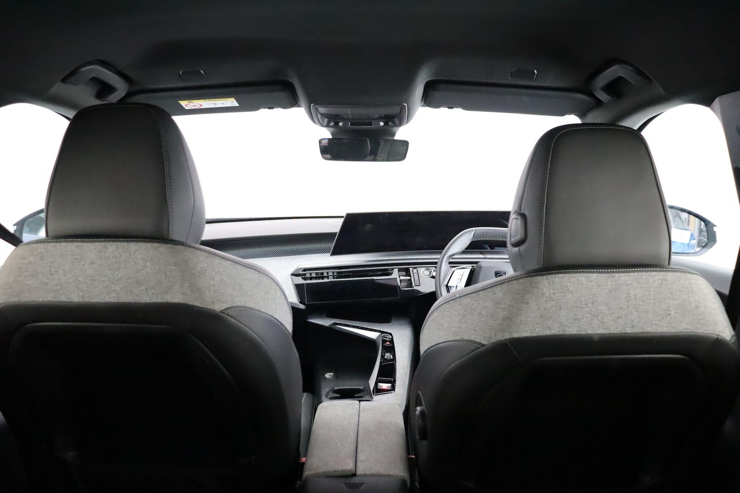 Used Peugeot E-3008 2024 for sale - 77254883: Photo 11