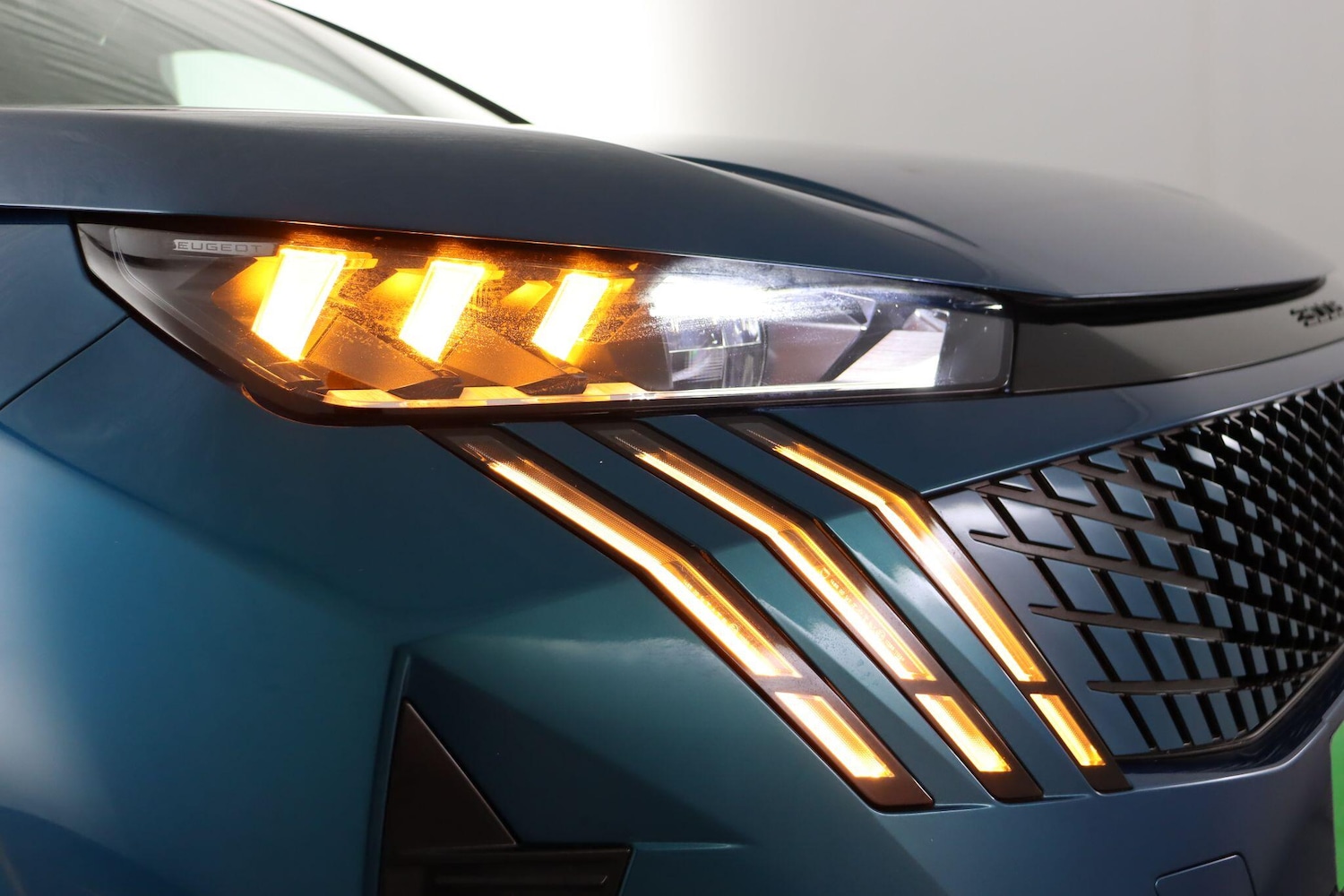 Used Peugeot E-3008 2024 for sale - 77254883: Photo 34