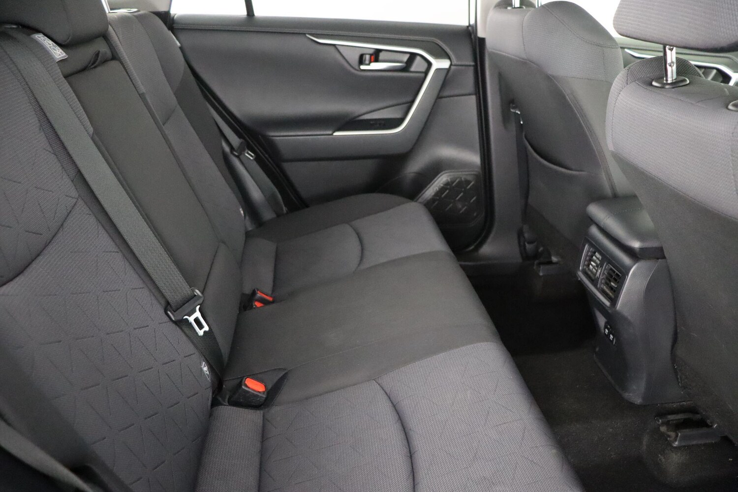 Used Toyota RAV4 for sale - 78007009: Photo 12