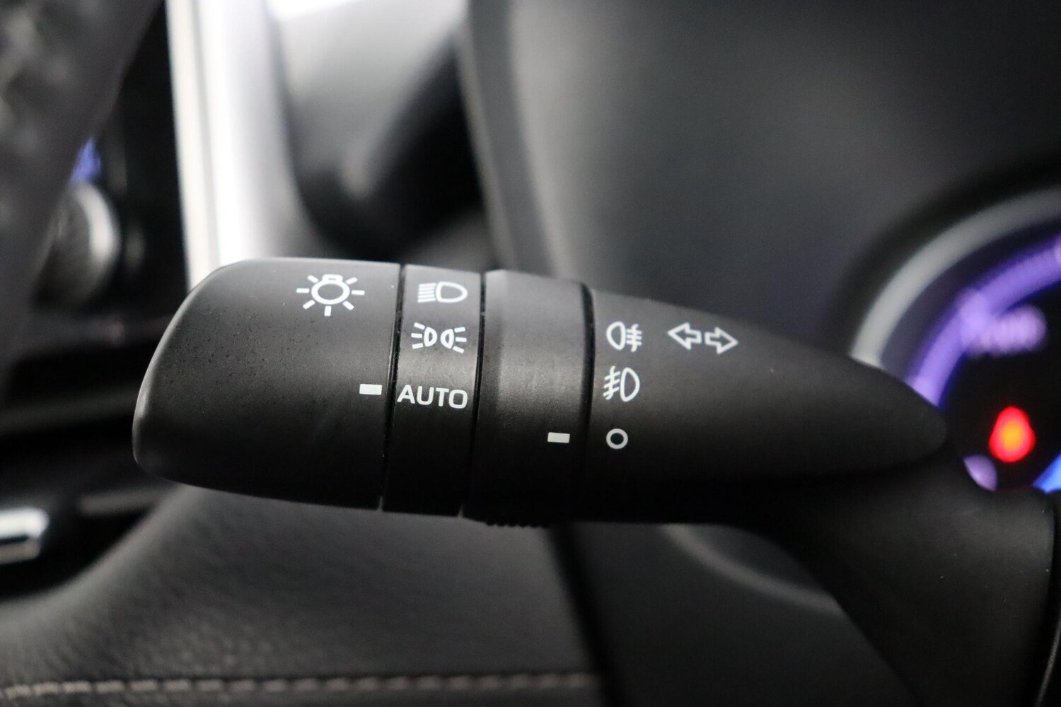 Used Toyota RAV4 for sale - 78007009: Photo 19