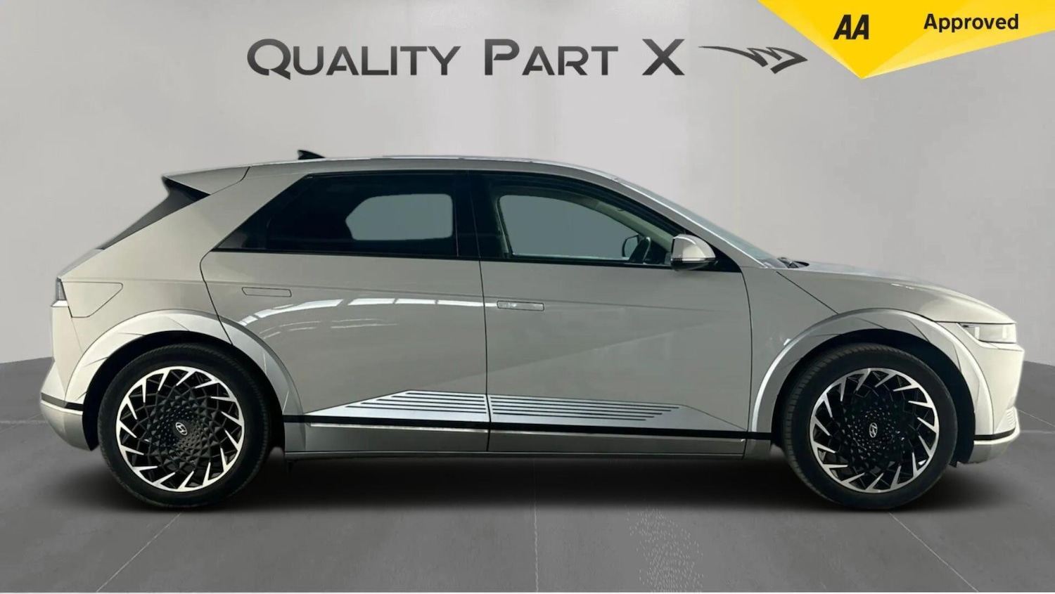 Used Hyundai IONIQ 5 2021 for sale - 76585160: Photo 2