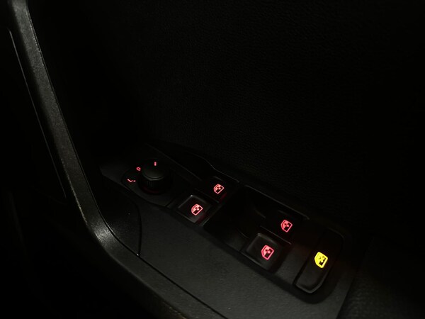 Used SEAT Arona 2023 for sale - 76239613: Photo 18