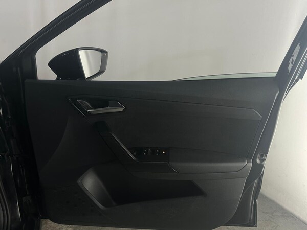 Used SEAT Arona 2023 for sale - 76239613: Photo 24