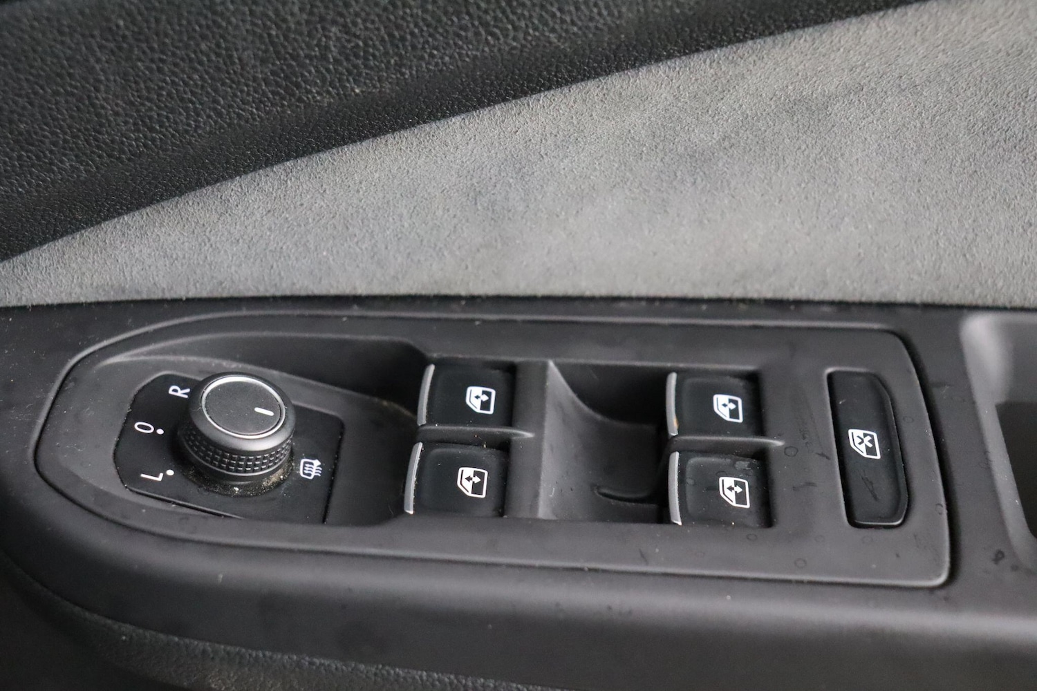 Used Volkswagen Golf 2021 for sale - 76899554: Photo 21