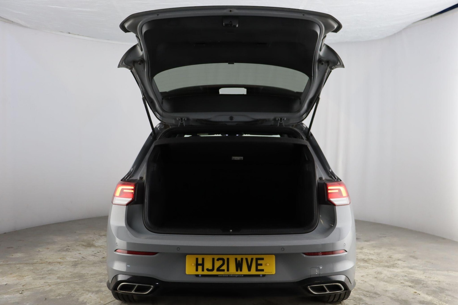 Used Volkswagen Golf 2021 for sale - 76899554: Photo 31