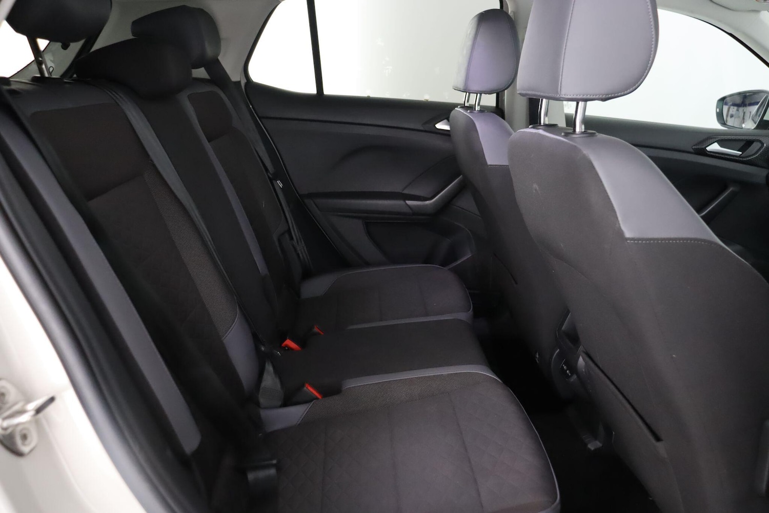 Used Volkswagen T-Cross 2023 for sale - 77599000: Photo 12