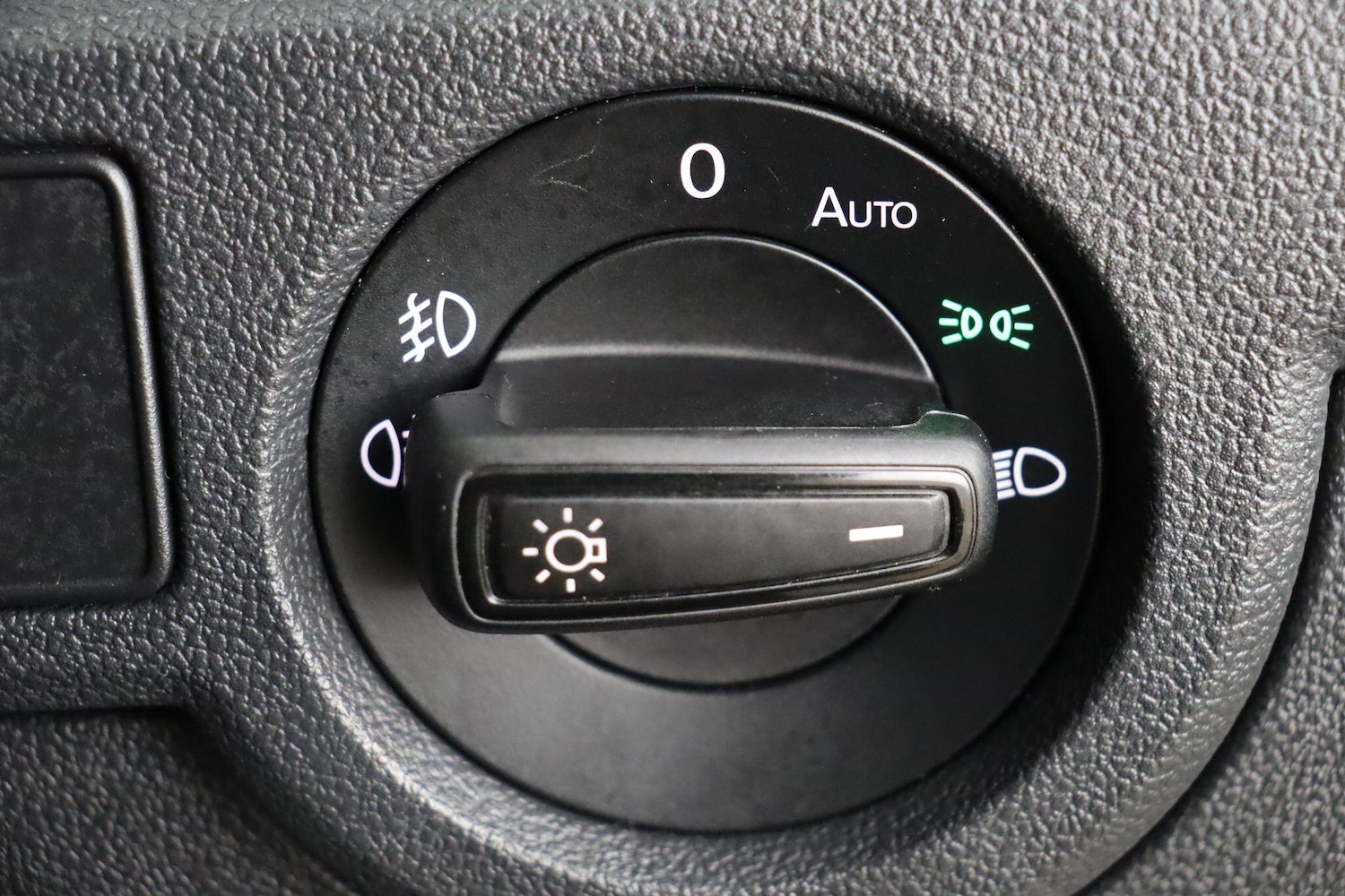 Used Volkswagen T-Cross 2023 for sale - 77599000: Photo 19