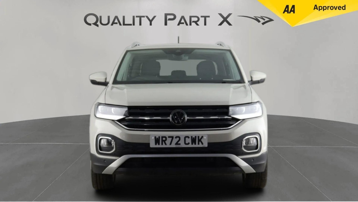 Used Volkswagen T-Cross 2023 for sale - 77599000: Photo 2