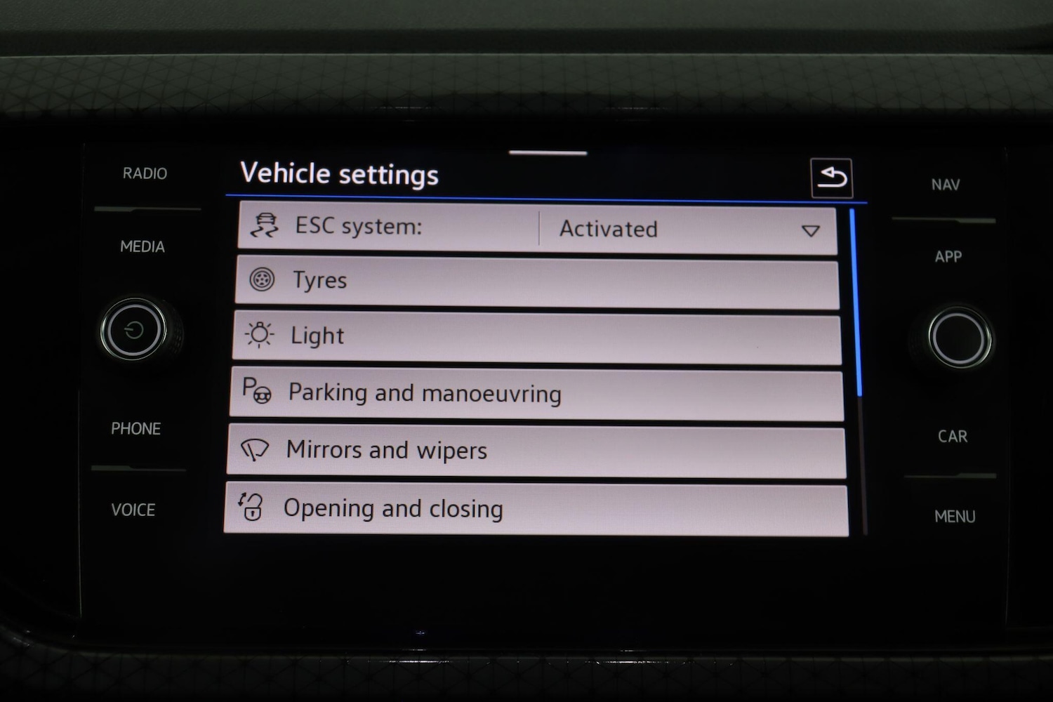 Used Volkswagen T-Cross 2023 for sale - 77599000: Photo 38