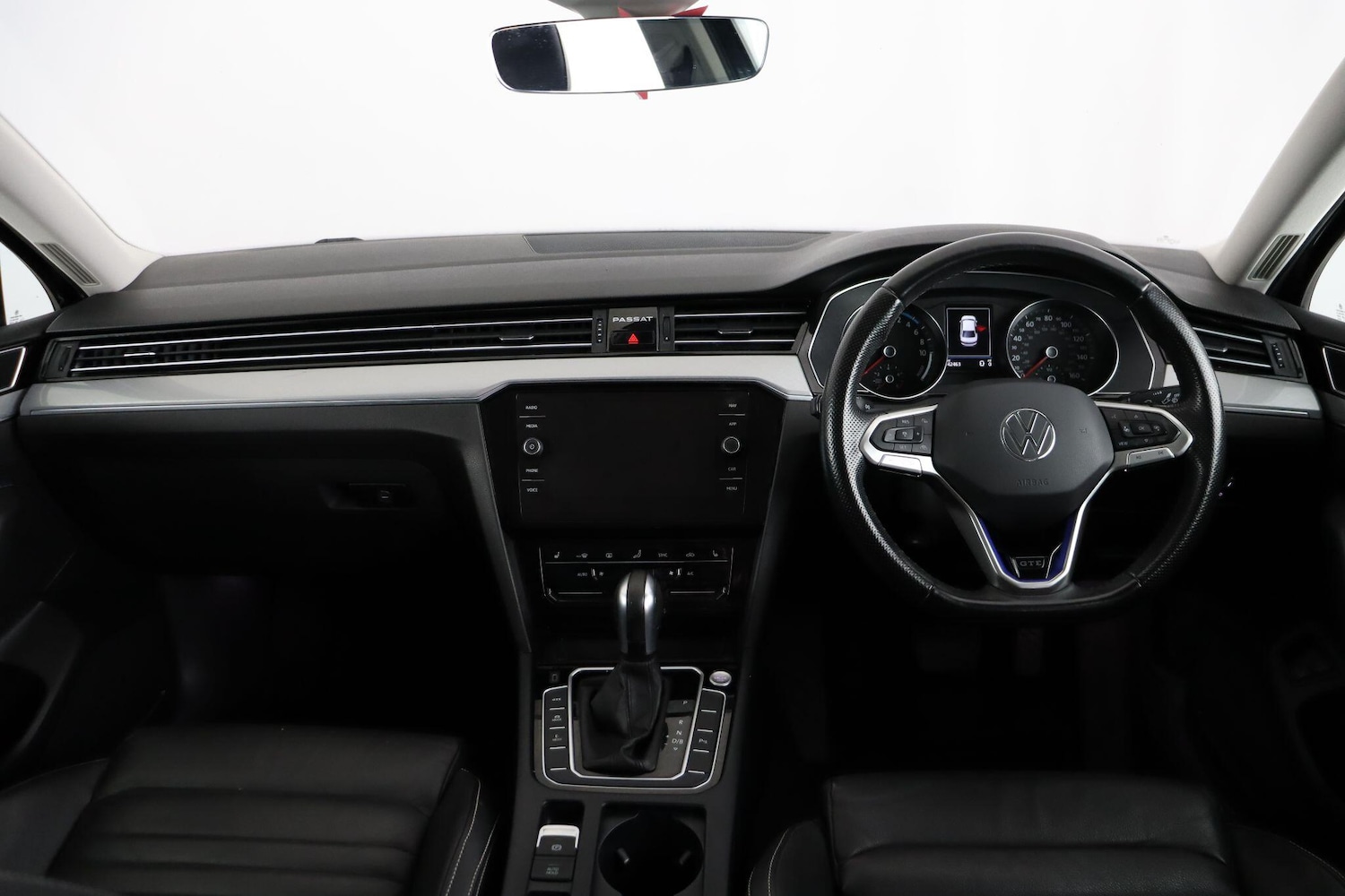 Used Volkswagen Passat 2021 for sale - 77993200: Photo 10