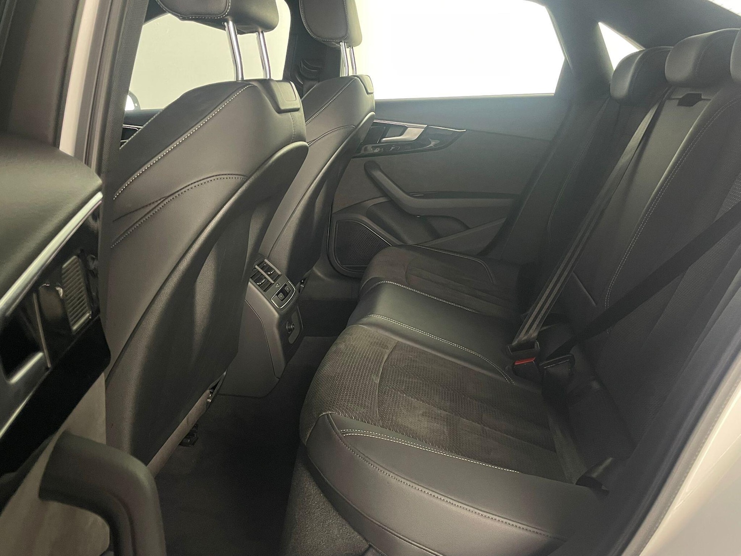 Used Audi A4 2021 for sale - 76152016: Photo 12