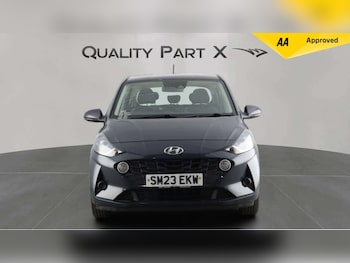 Used Hyundai i10 2023 for sale - 79193991: Photo