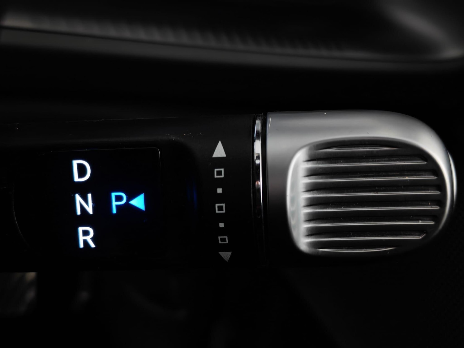 Used Hyundai IONIQ 6 2023 for sale - 76409482: Photo 17