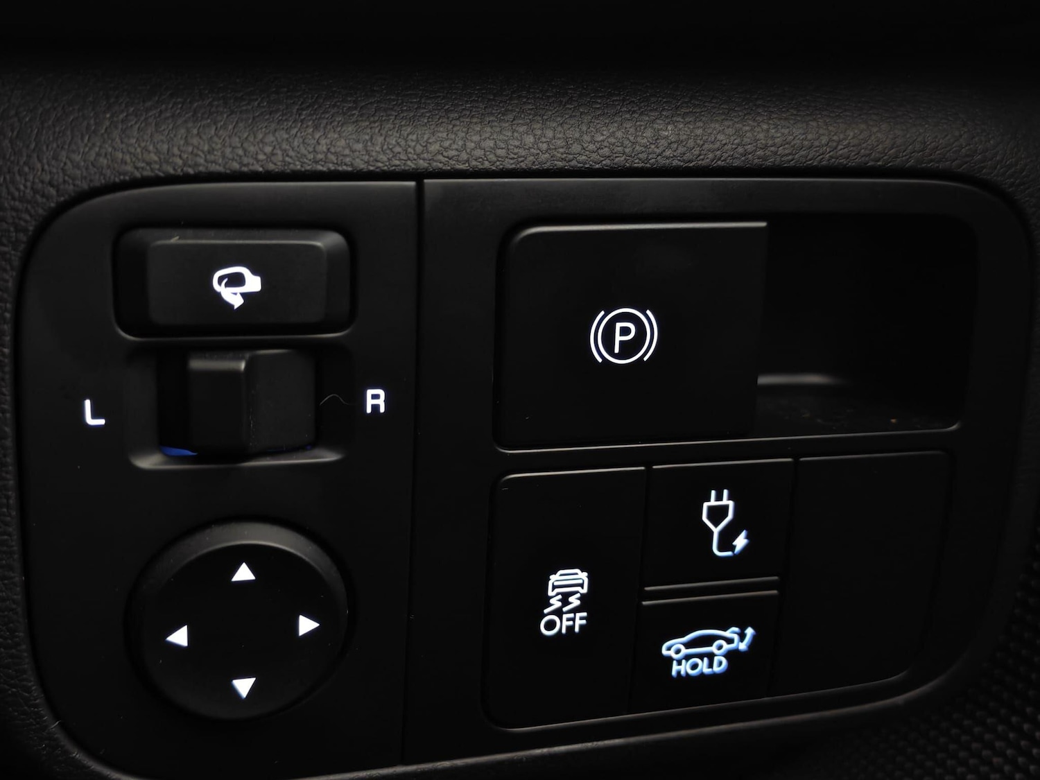 Used Hyundai IONIQ 6 2023 for sale - 76409482: Photo 24