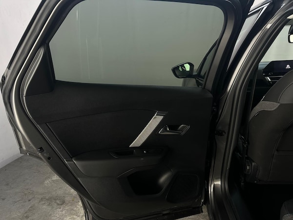 Used Citroen C4 2023 for sale - 76283933: Photo 25