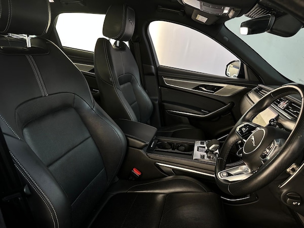 Used Jaguar F-Pace 2022 for sale - 75213993: Photo 14