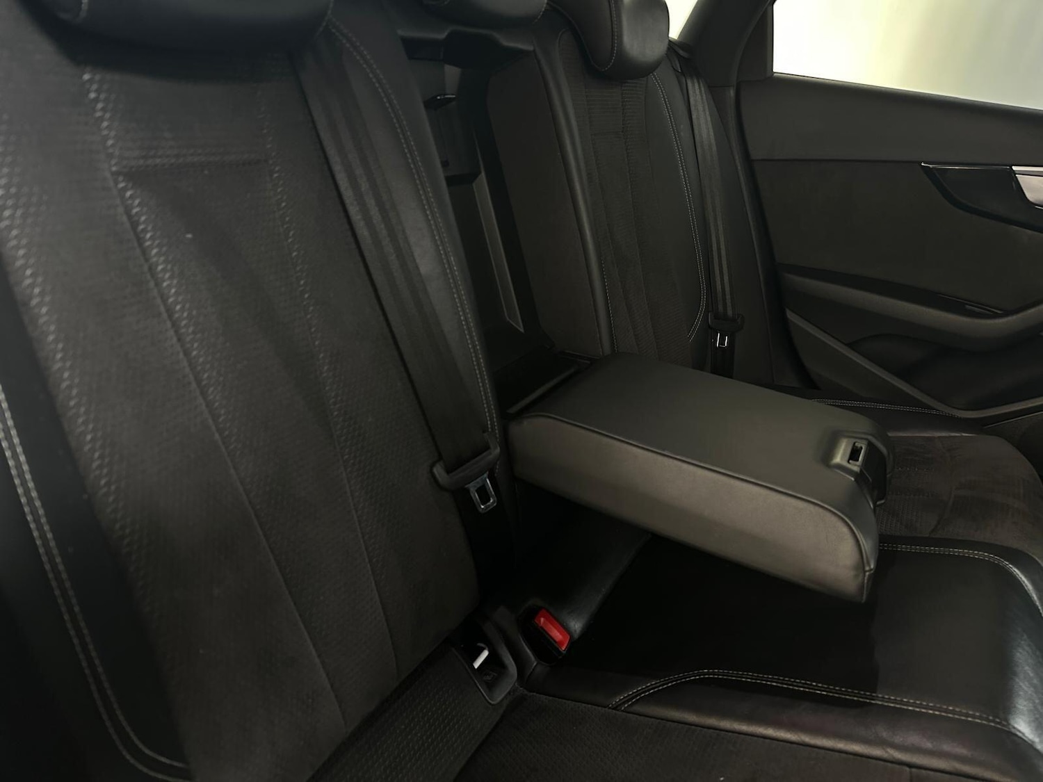 Used Audi A4 2020 for sale - 75696119: Photo 17