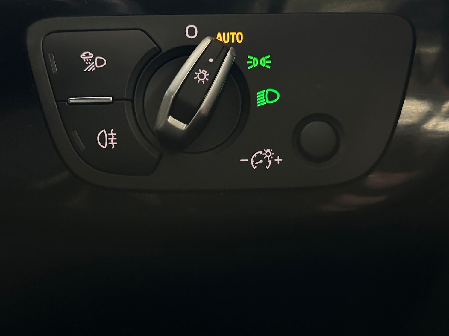 Used Audi A4 2020 for sale - 75696119: Photo 21