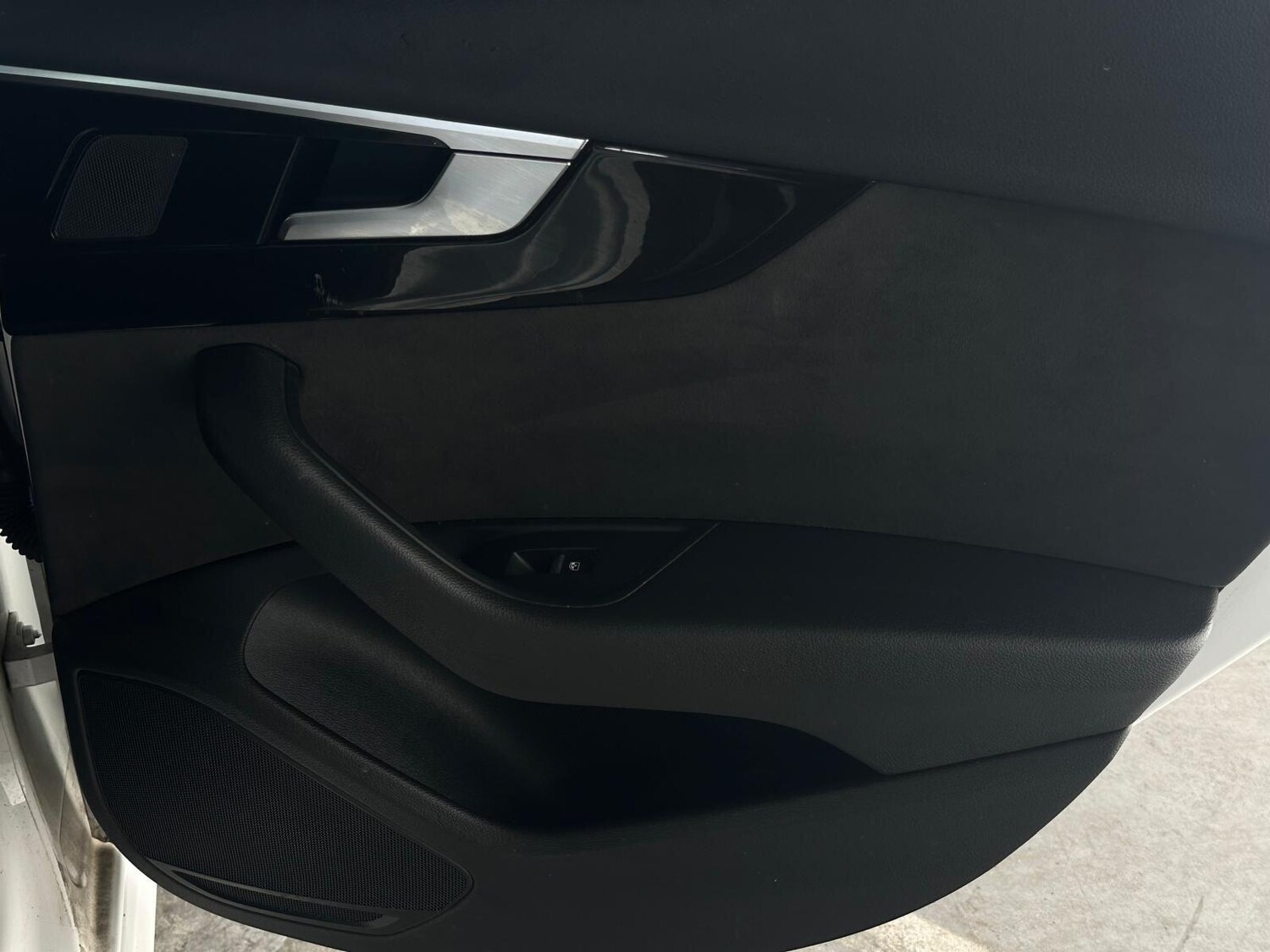 Used Audi A4 2020 for sale - 75696119: Photo 30