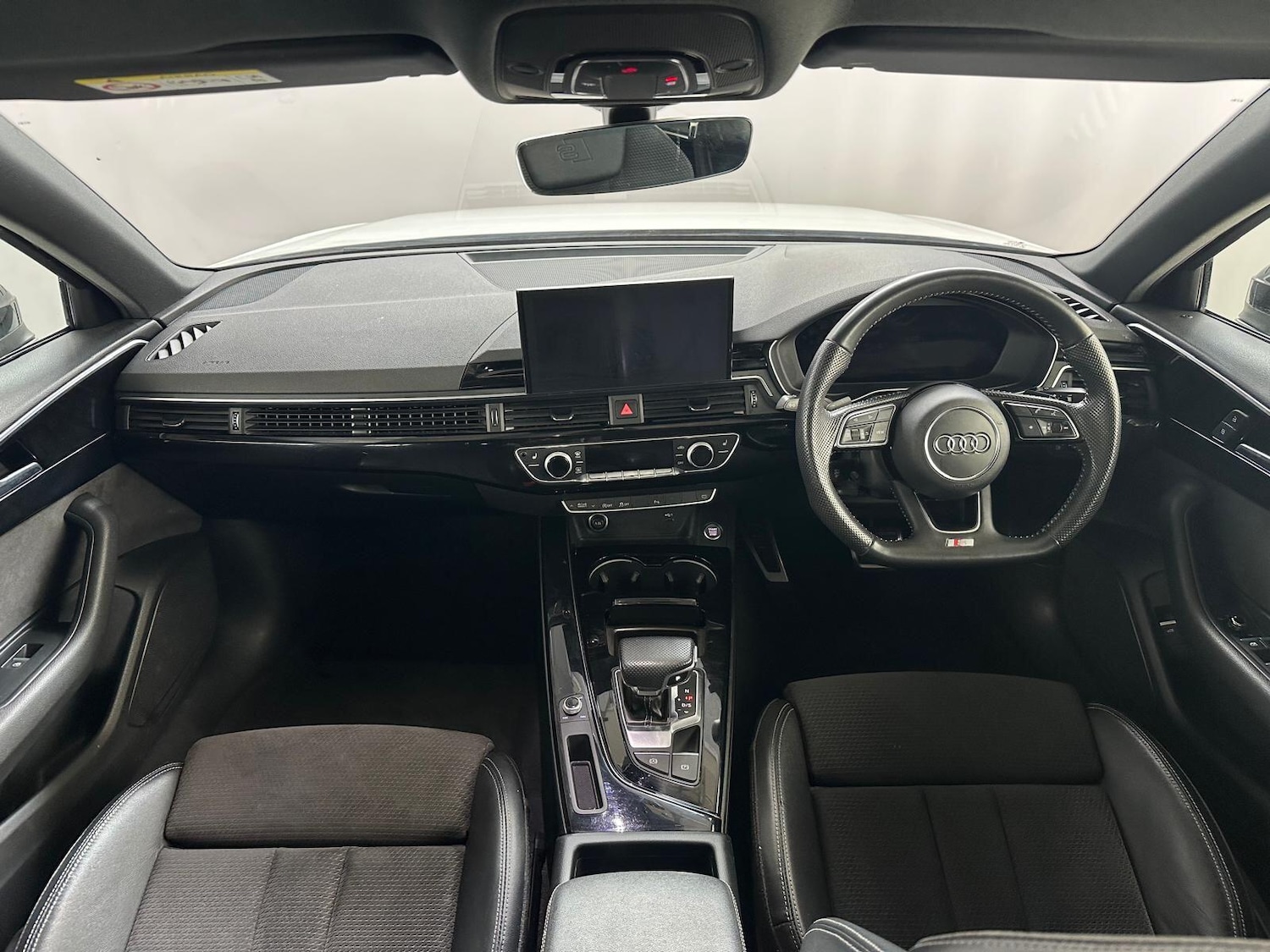 Used Audi A4 2020 for sale - 75696119: Photo 8