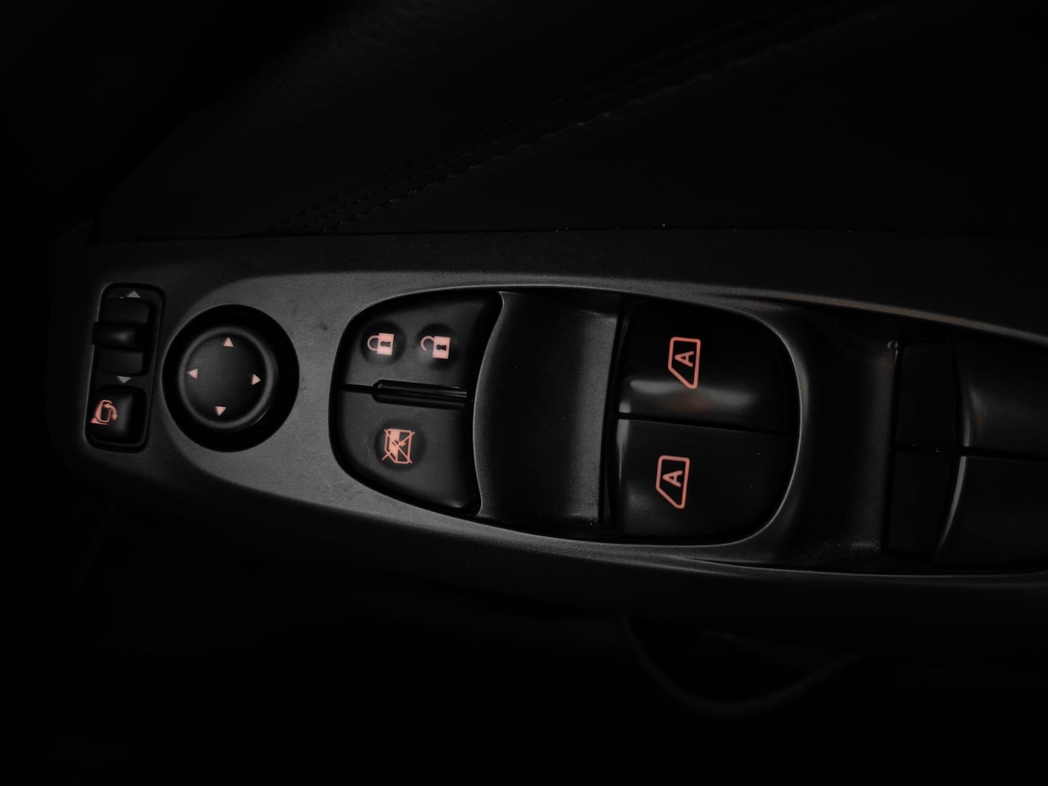 Used Nissan Juke 2024 for sale - 76484611: Photo 15