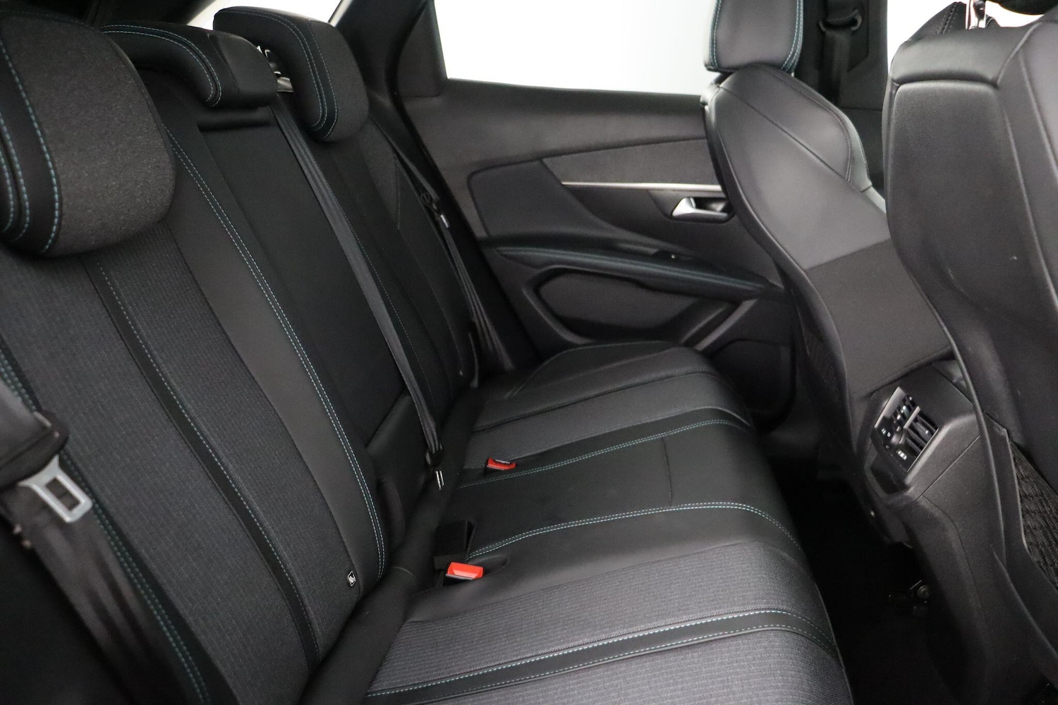 Used Peugeot 3008 2021 for sale - 77386936: Photo 12