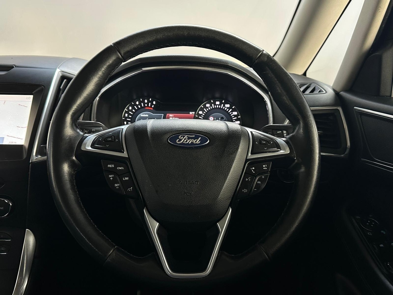 Used Ford Galaxy 2020 for sale - 75708300: Photo 9