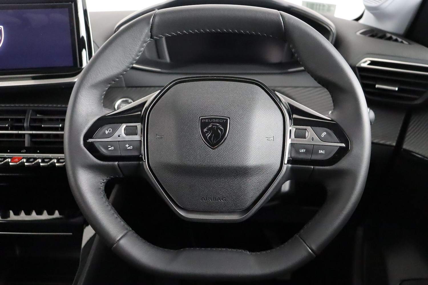 Used Peugeot 208 2024 for sale - 77684261: Photo 9