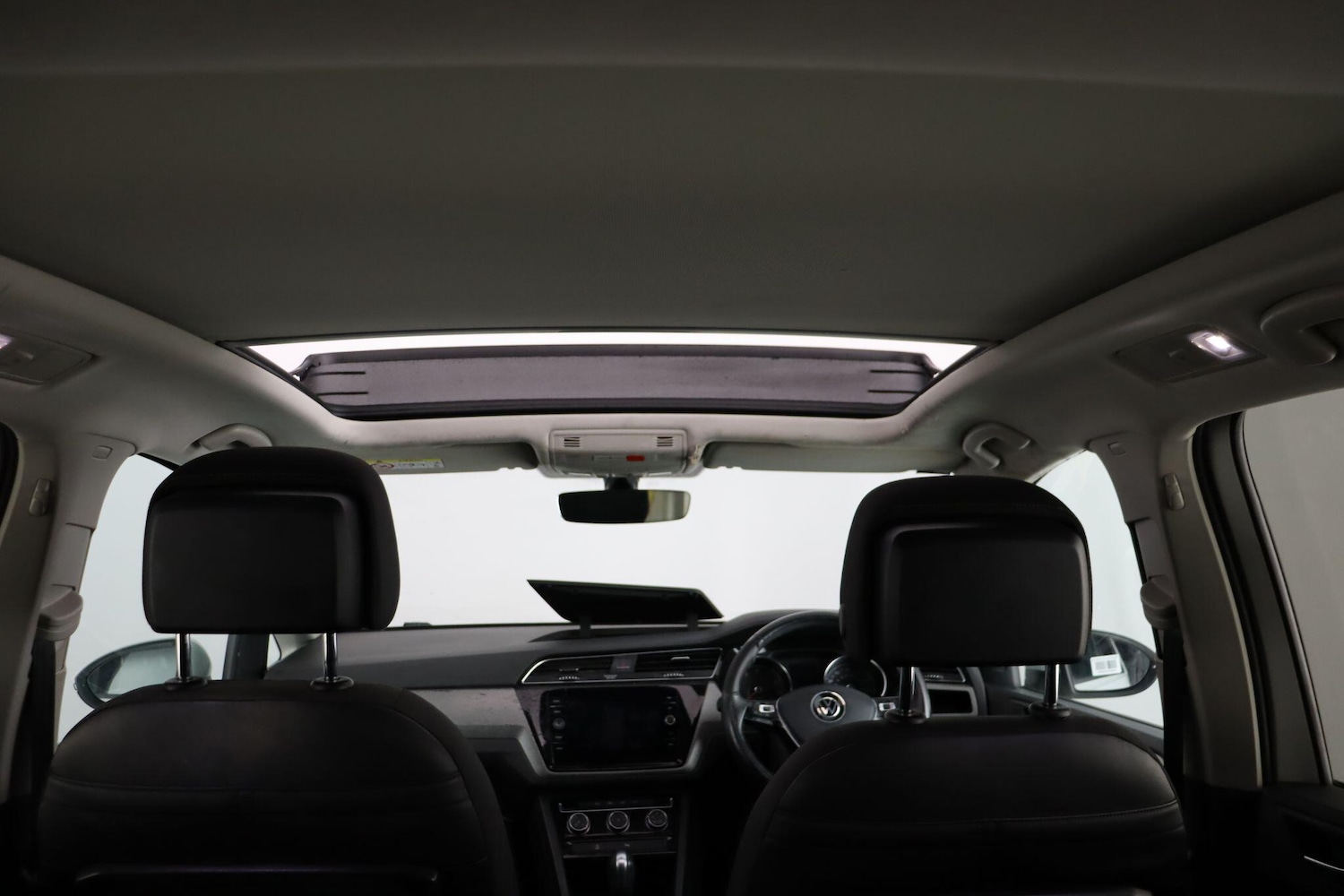 Used Volkswagen Touran 2021 for sale - 76989156: Photo 11