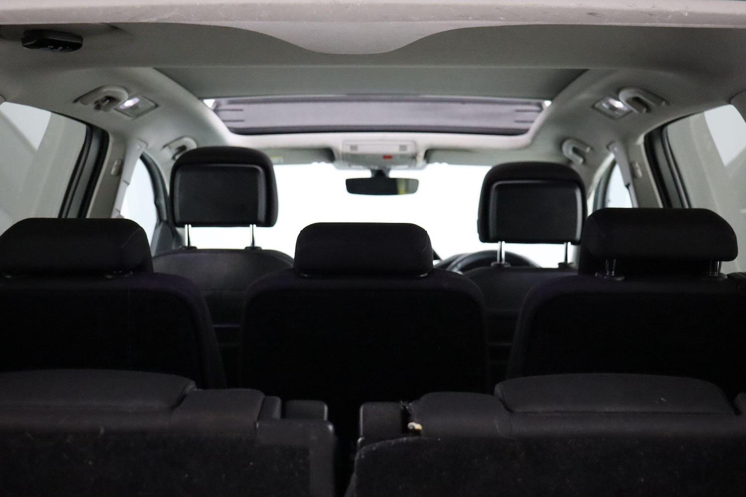 Used Volkswagen Touran 2021 for sale - 76989156: Photo 12