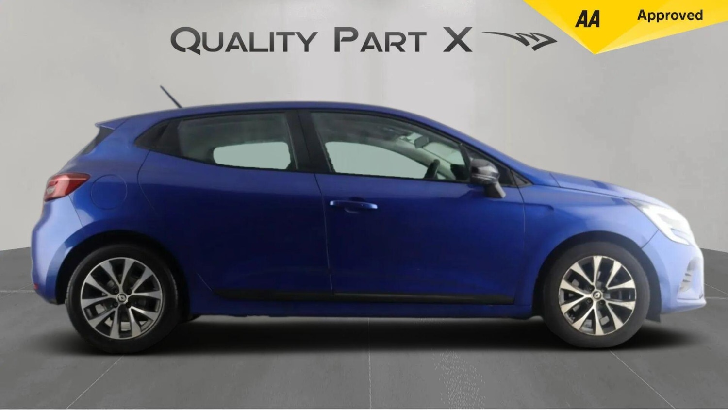 Used Renault Clio 2022 for sale - 76765616: Photo 2