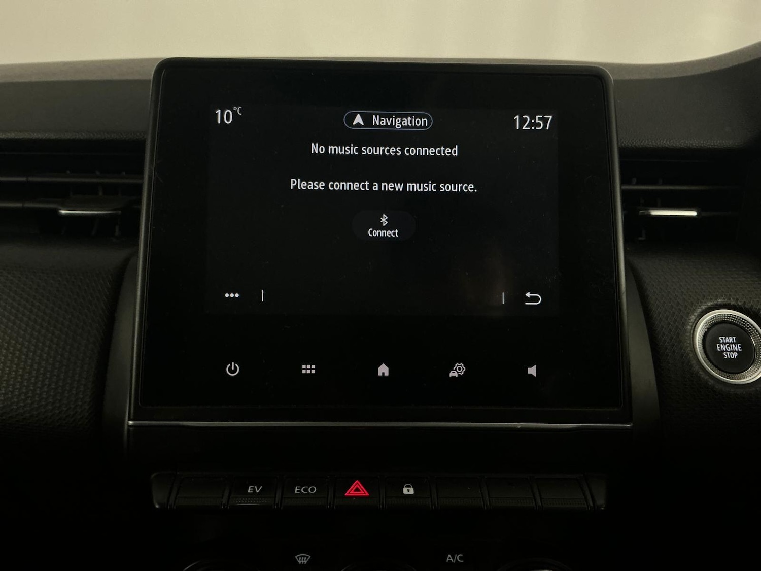 Used Renault Clio 2022 for sale - 76765616: Photo 31