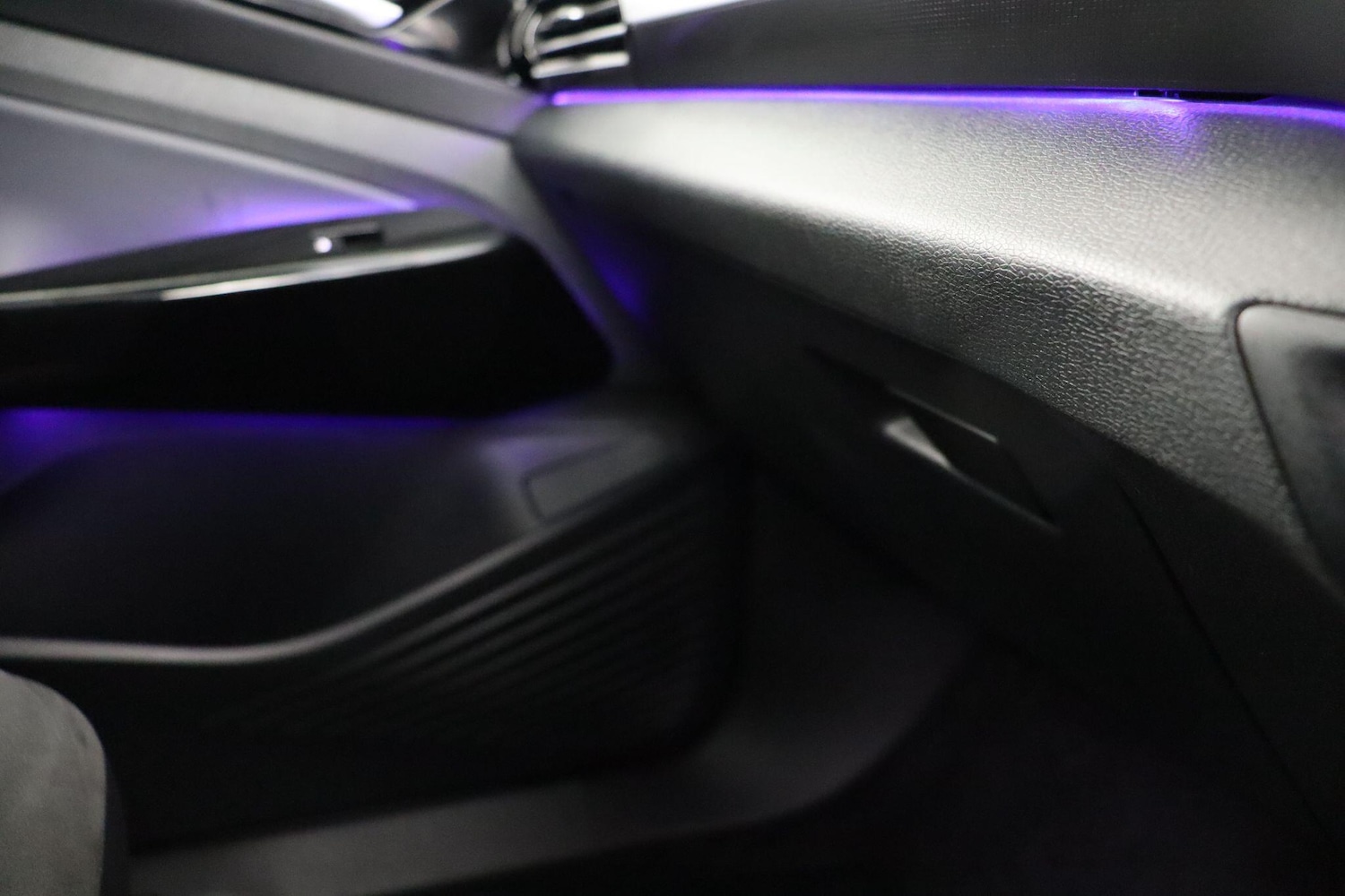 Used Volkswagen ID.4 2021 for sale - 77993897: Photo 22