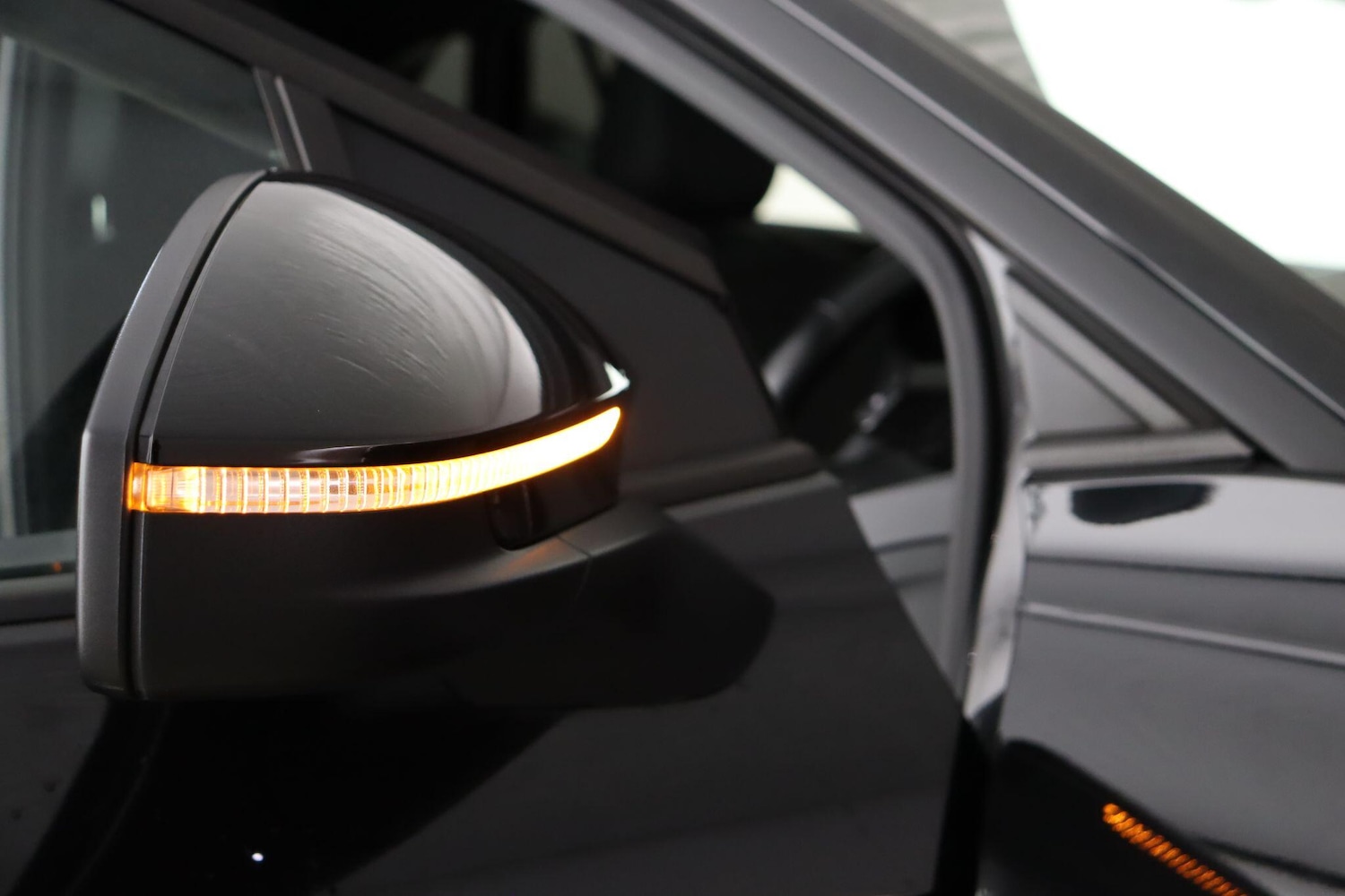 Used Volkswagen ID.4 2021 for sale - 77993897: Photo 24