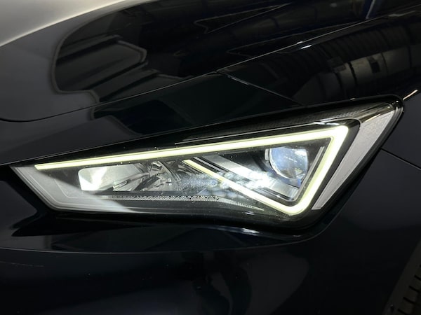 Used SEAT Leon 2022 for sale - 75334238: Photo 36