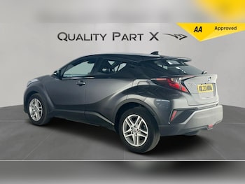 Used Toyota C-HR 2023 for sale - 75927710: Photo