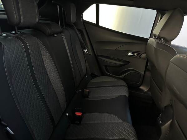 Used Peugeot 2008 2024 for sale - 75001770: Photo 19