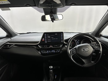 Used Toyota C-HR 2021 for sale - 75578661: Photo