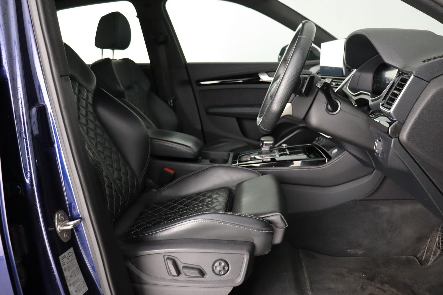 Used Audi Q5 2023 for sale - 77497347: Photo 13