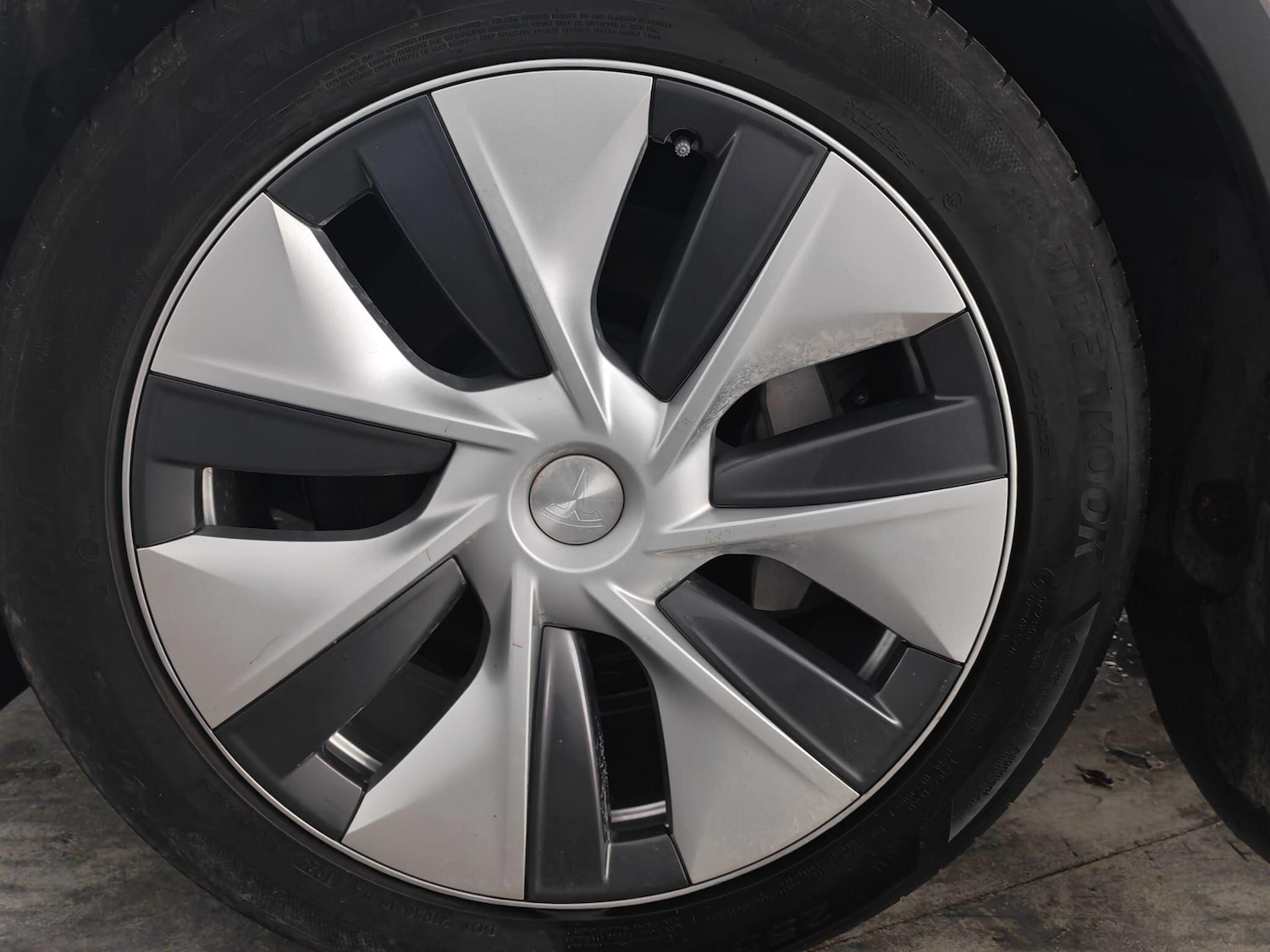 Used Tesla Model Y 2022 for sale - 76398769: Photo 19