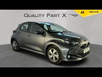 2024 (74) - 1.5 VVT-h Icon E-CVT Euro 6 (s/s) 5dr