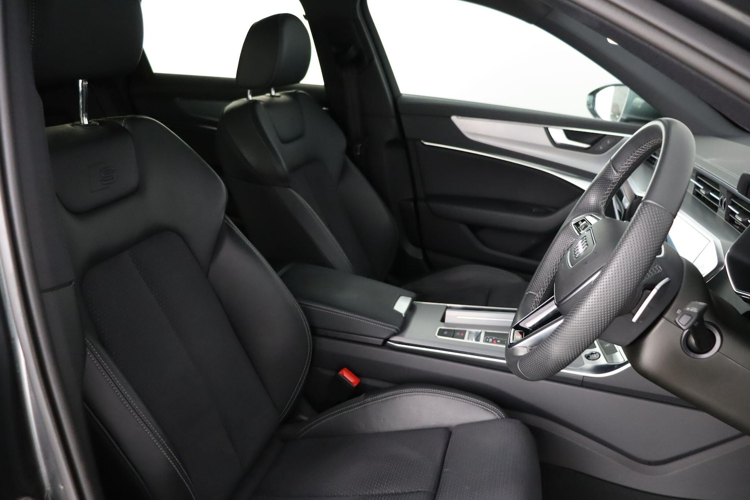 Used Audi A6 Avant 2024 for sale - 78100203: Photo 13