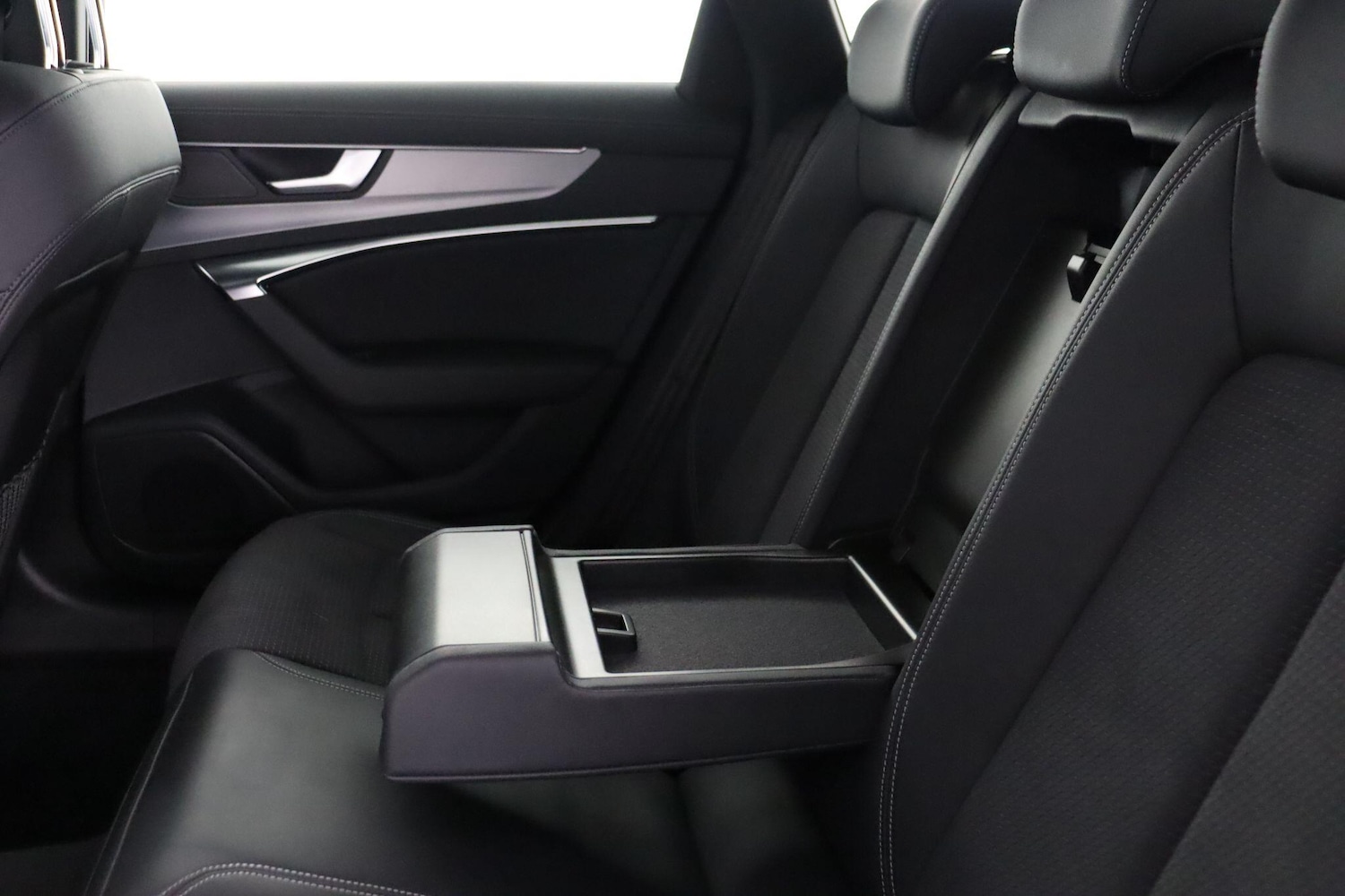 Used Audi A6 Avant 2024 for sale - 78100203: Photo 16