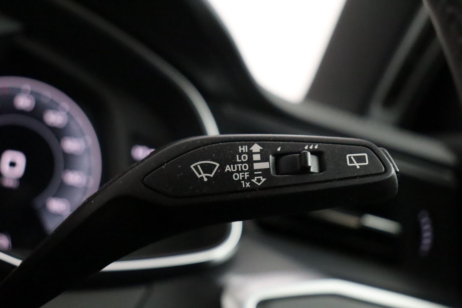 Used Audi A6 Avant 2024 for sale - 78100203: Photo 25