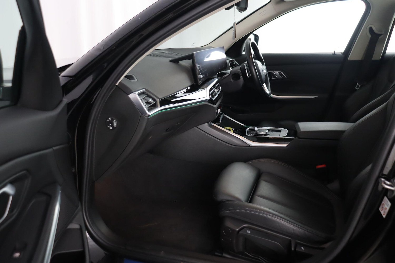 Used BMW 3 Series 2022 for sale - 77131266: Photo 16