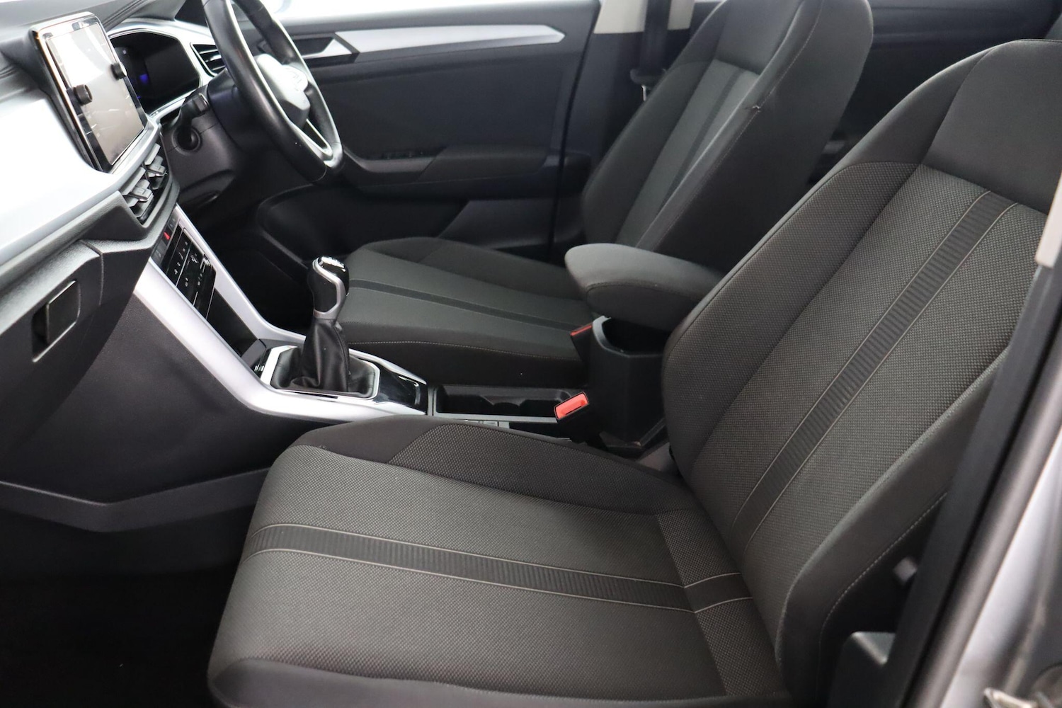 Used Volkswagen T-Roc 2023 for sale - 78020187: Photo 15