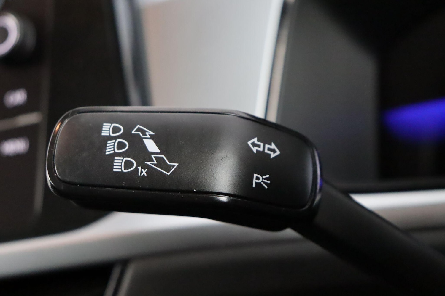 Used Volkswagen T-Roc 2023 for sale - 78020187: Photo 21