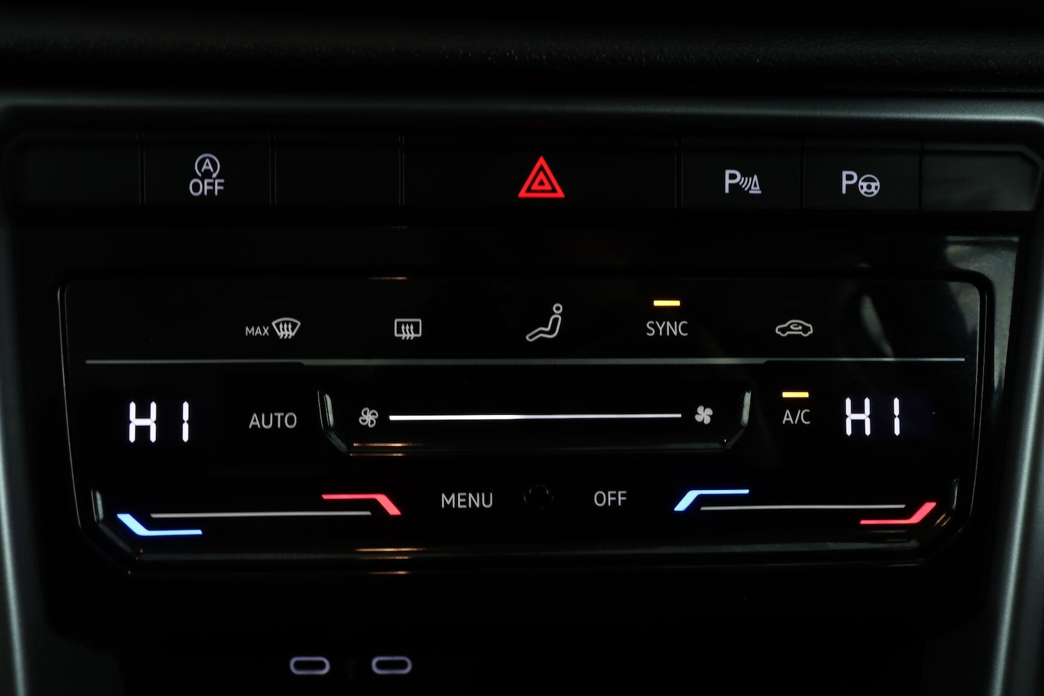 Used Volkswagen T-Roc 2023 for sale - 78020187: Photo 28