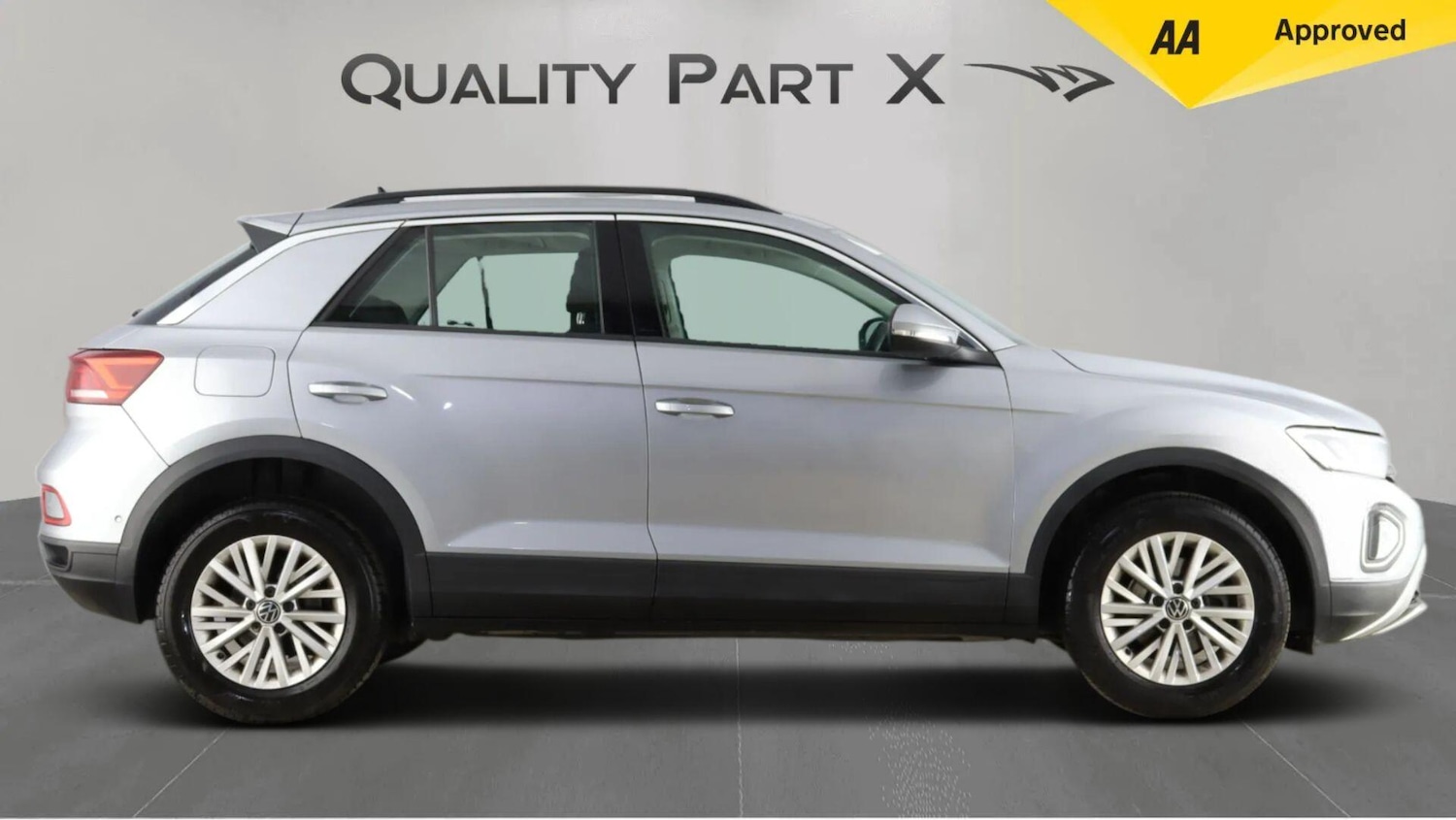 Used Volkswagen T-Roc 2023 for sale - 78020187: Photo 8